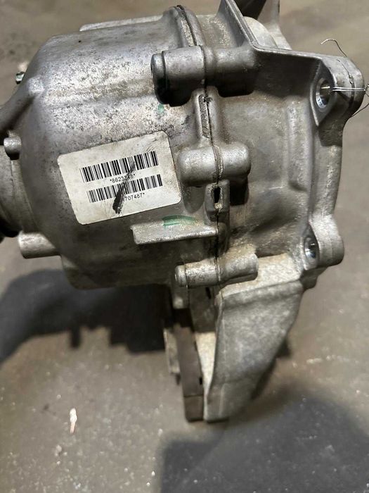 раздатка раздатъчна кутия за БМВ BMW X5 X6  F15  F85  F16  F86 E70 E71 E72 A2C73522105 кутия  ATC45L