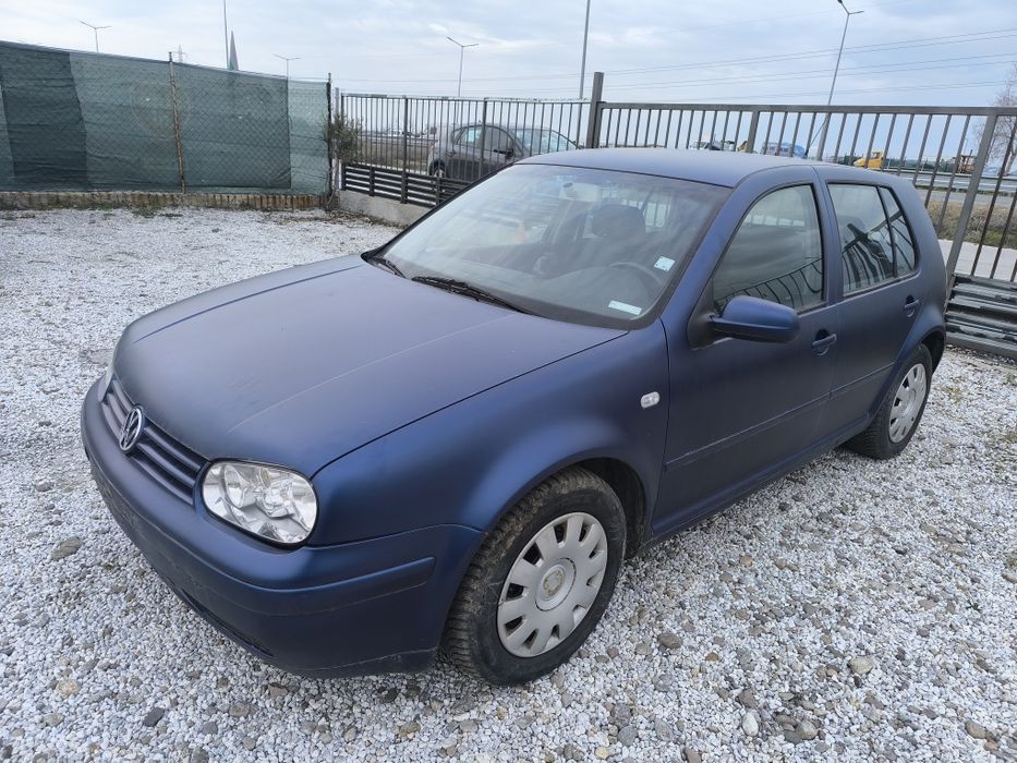 VW Golf 4 1.4 75к.с. НА ЧАСТИ