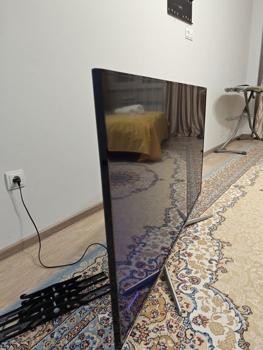 Продается телевизор Samsung 140 см