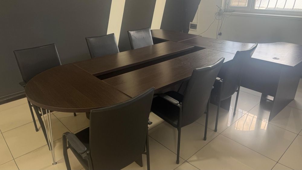 Продам офисную мебель