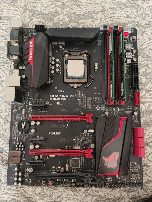 Продам материнскую плату