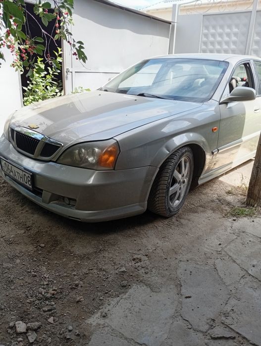 Авто "Daewoo Evanda"