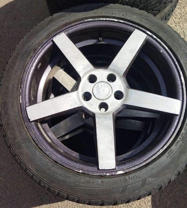 Продам диски в сборе с шинами