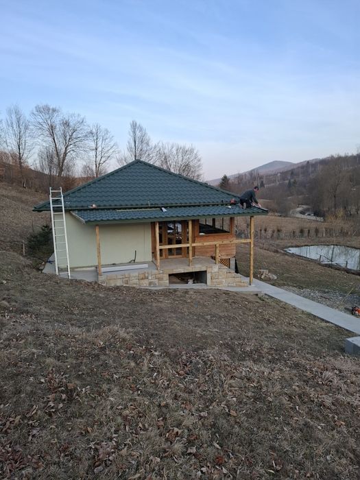 Cabana+teren la munte