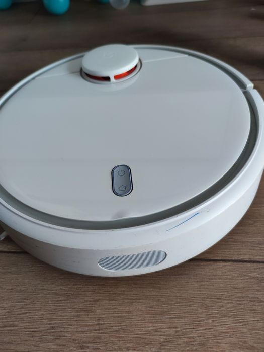 Прахосмукачка робот Xiaomi модел SDJQR02RR