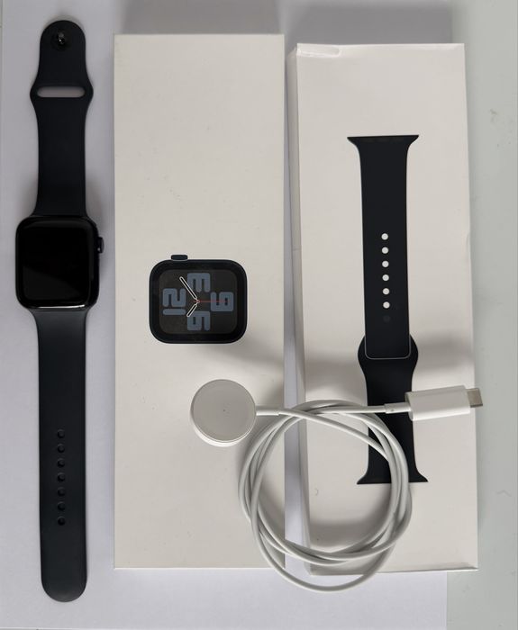 Apple Watch SE 2, 2024