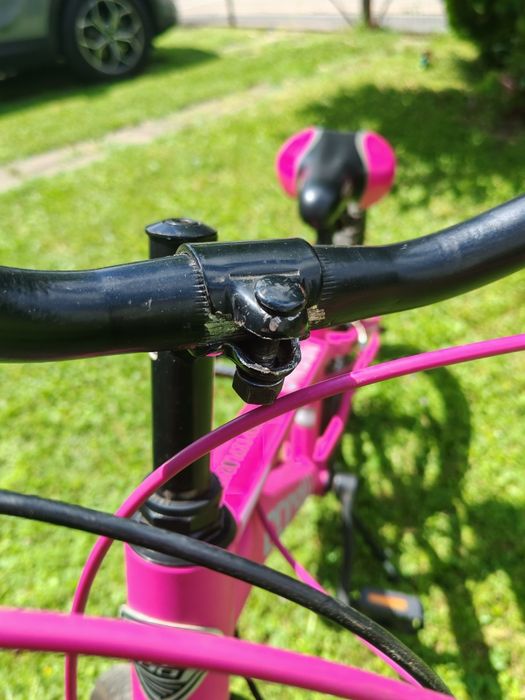 Bicicleta pentru copii roz