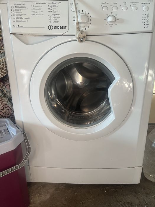 Продам стиралку на запчасть