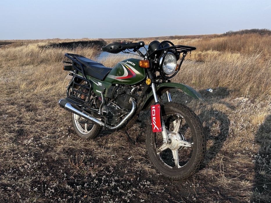 Продам мотоцикл яки200 возможен торг