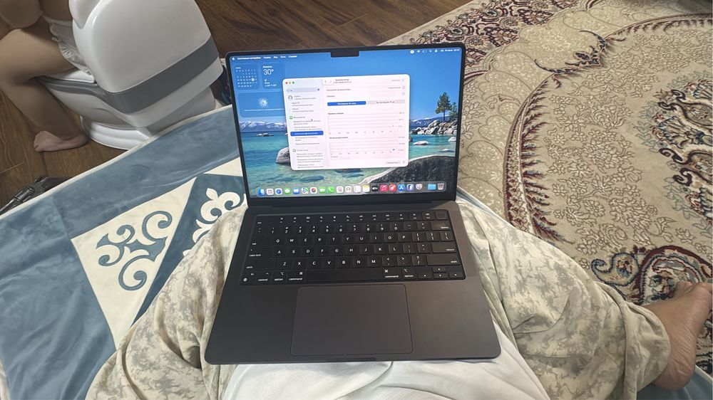 MacBook Pro 14 m3pro