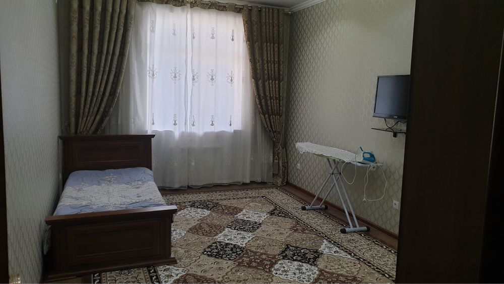 Сдаю свою квартиру центр Госпитальный метро Ойбек