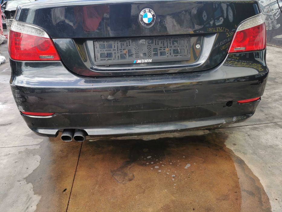 dezmembrez BMW e60 530 d 231 cai facelift/ bara spate e60/usa fata e60