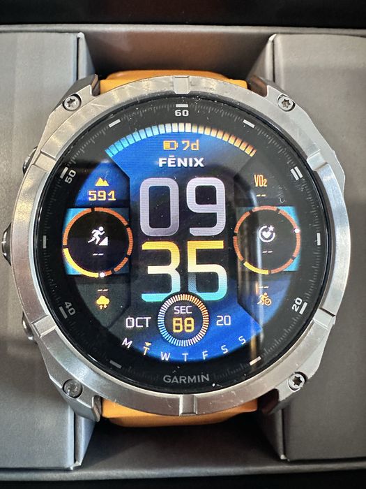 Garmin FĒNIX 8 – 51 мм AMOLED Sapphire Titanium