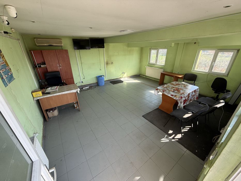 Spațiu comercial 30m pătrați