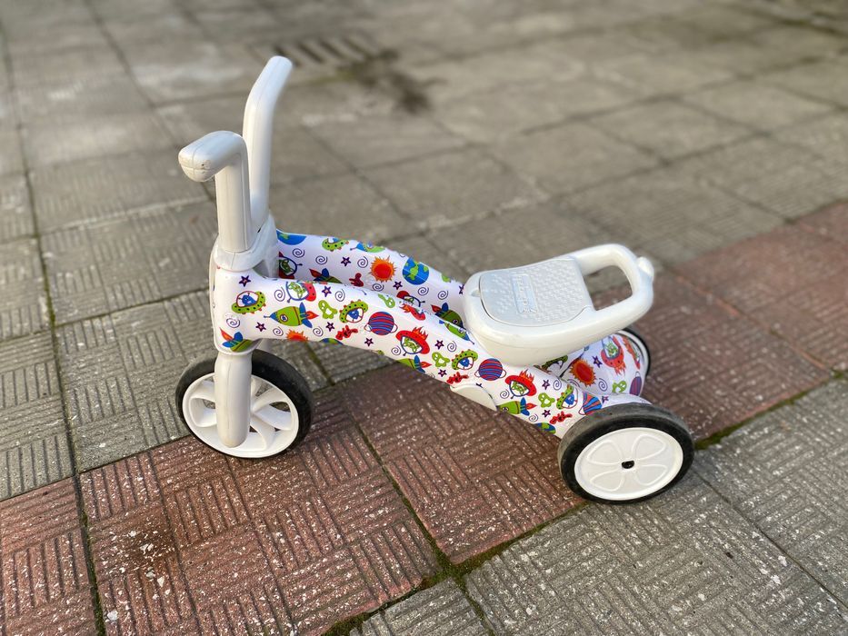 Продавам детско колело за баланс Chillafish