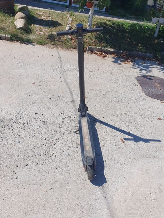 Trotineta E-WHEELS de vanzare