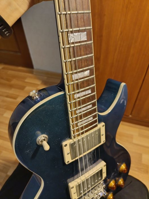 Электрогитара Cort CR-200