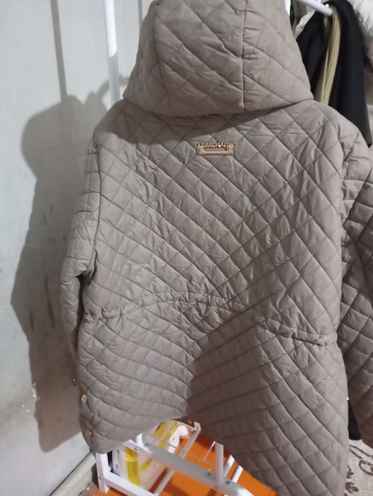 Продается женская куртка