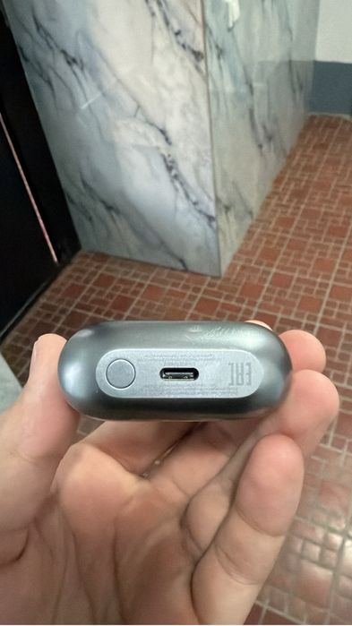 Продам наушники Samsung Buds 3