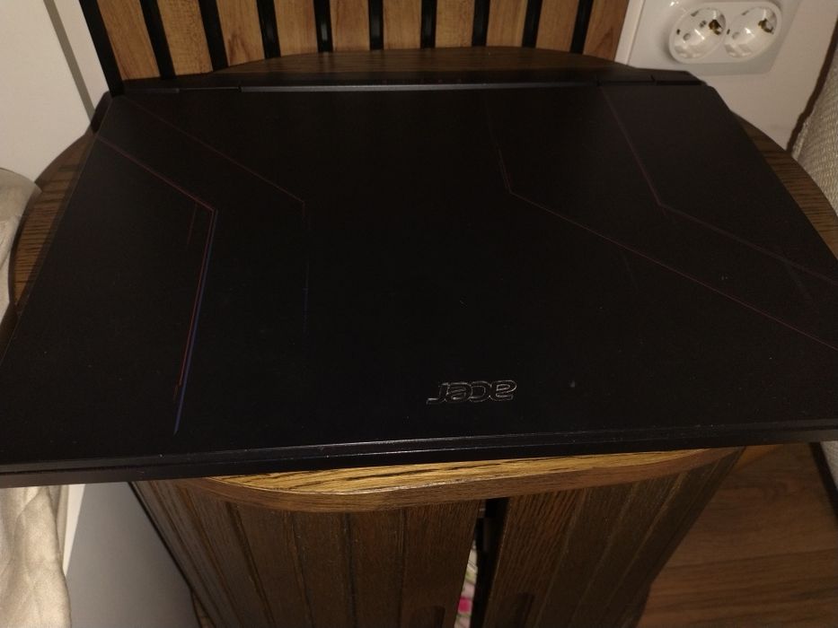 Acer Nitro 5 RTX 4060 | i5-12450H | 32GB DDR5 | 512GB SSD | 330W | Гаранция