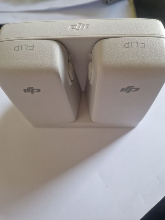 Dji flip baterii noi.4 si 6 cicluri+hub