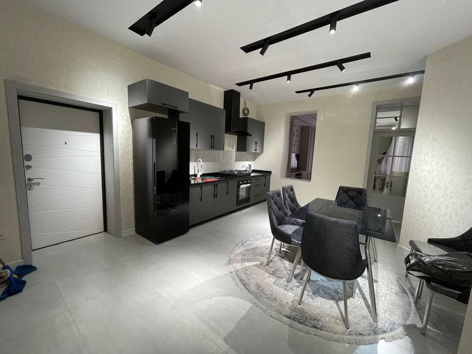 Лабзак Малика Савдо якин 2 хонали