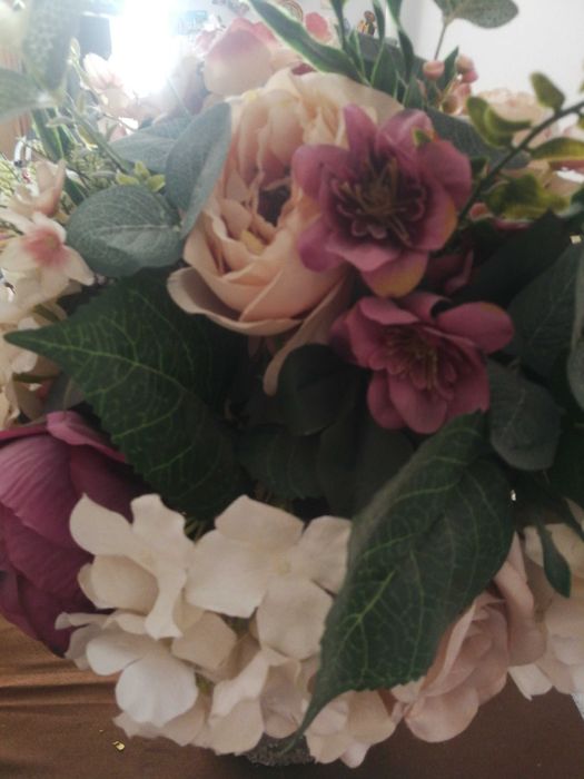 Flori artificiale pentru evenimente