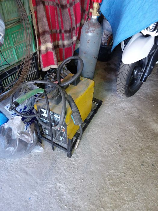 Продавам телоподаващо. Пълен комплект