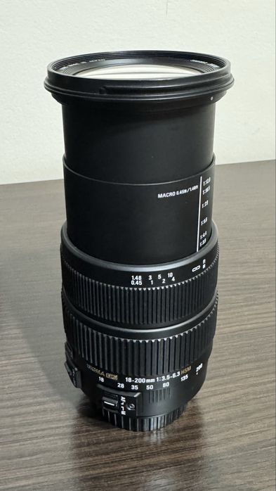 Объектив Sigma 18-200 DC macro Canon