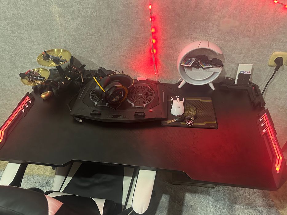 Продам Игровой стол+стул