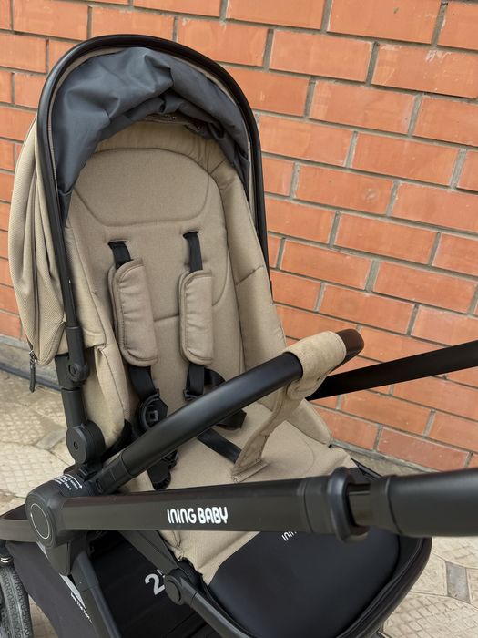 Продам коляску Ining Baby