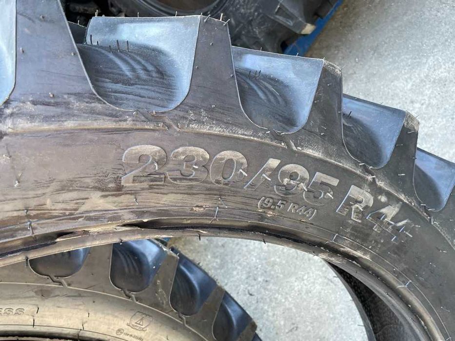 OZKA Cauciucuri noi agricole 230/95R44 LIvrare Radiale Tubeless