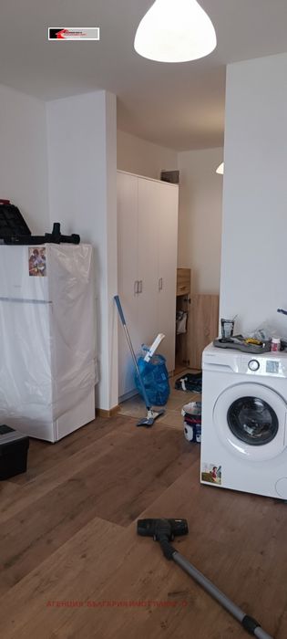 Дава се под наем Едностаен апартамент в София, Люлин 2 - 55 кв.м за 408 € - Снимка #3