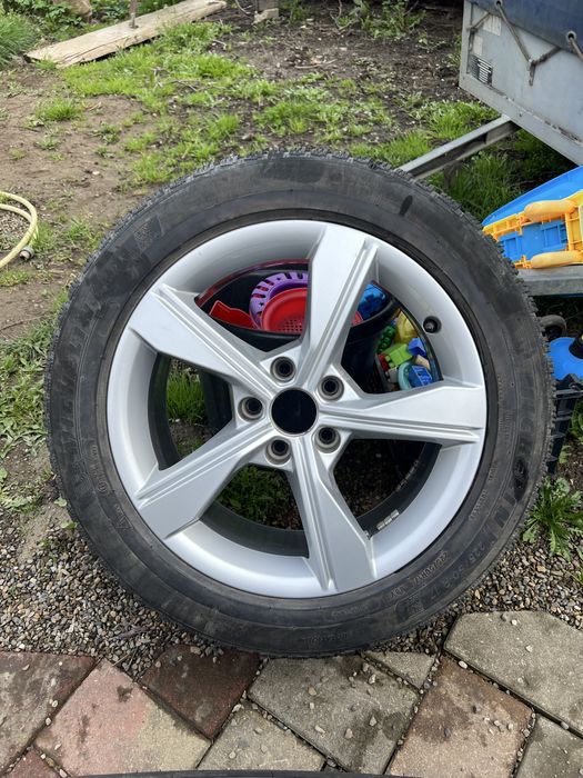 Anvelope vară & iarnă + set jante Audi | R17 / R18 | Pirelli, Michelin, Tigar