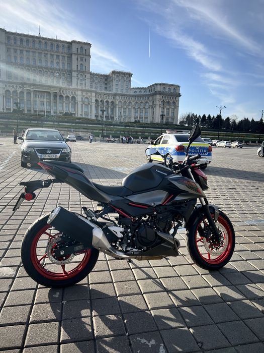 Kawasaki Z500 2025 | Model nou | 451cc | Km puțini | Stare impecabilă