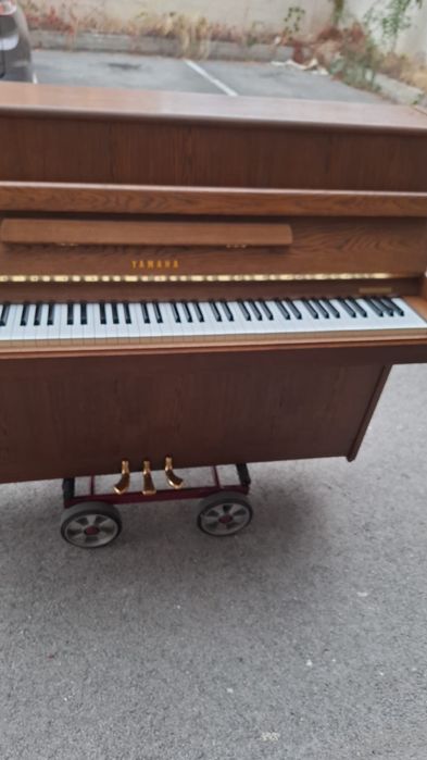 Акустично пиано Ямаха