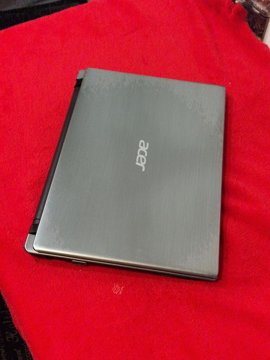 Laptop Acer i3 perfect funcțional