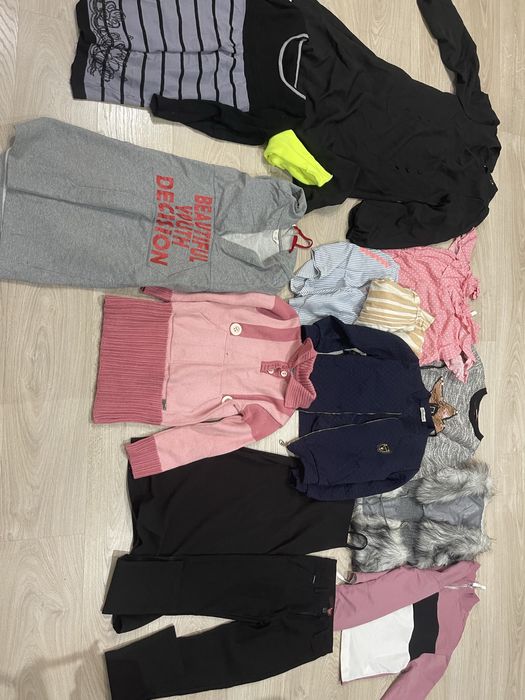 Продам пакет вещей для девочки 11-13 лет