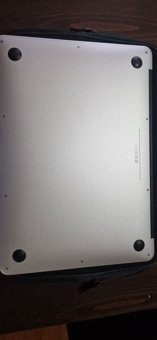 За части - macbook air 2017 13"