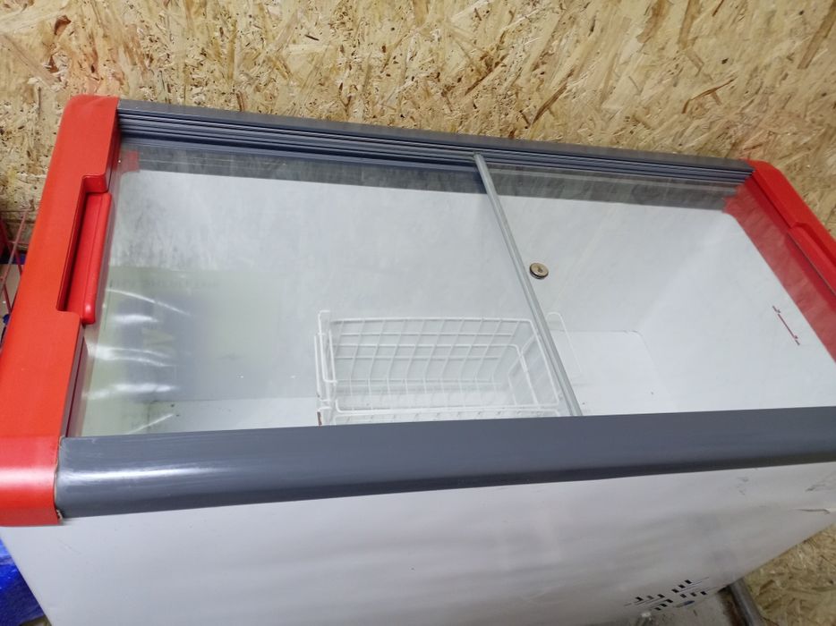 Морозильник горизонтальный