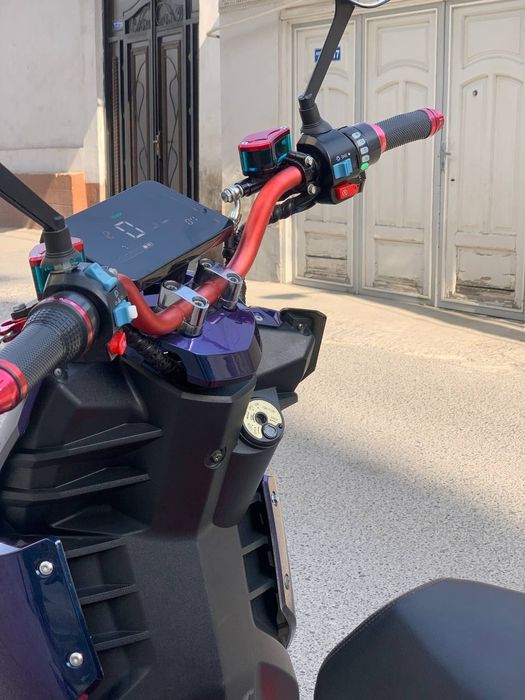 redline skuter sotiladi