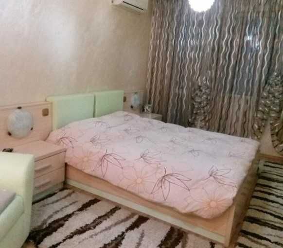 Дава се под наем Двустаен апартамент в Пловдив, Гагарин - 65 кв.м за 265.2 € - Снимка #1