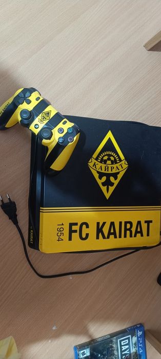 Продам сони пс 4 супер слим