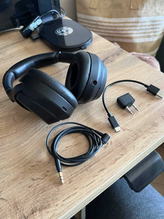 Слушалки Sony WH1000XM3 с Noise Cancelling,Bluetooth + ПОДАРЪК