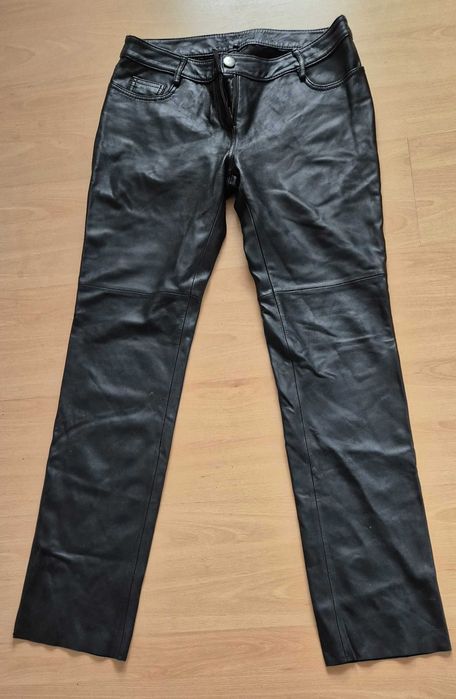 Дамски кожен панталон от естествена кожа
