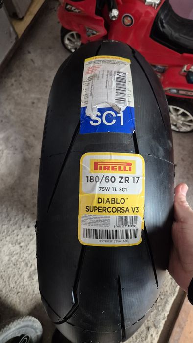 Pirelli Diablo Supercorsa v3 st1 180/60/17