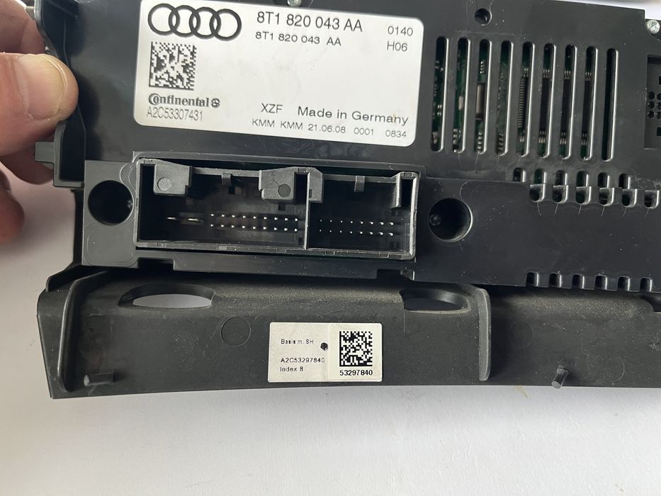 panou climatronic audi a4 incalzire scaune 8t1820043aa