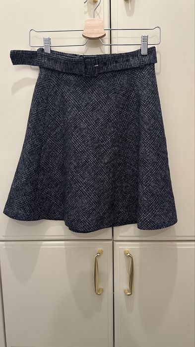 Пола Zara, XS с вълна в състава