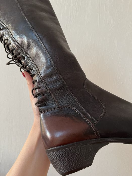 Кожаная обувь женская