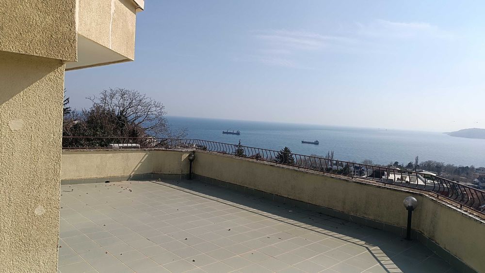 Продава се Къща в Варна, Център - 232 кв.м за 1187 €/кв.м - Снимка #17